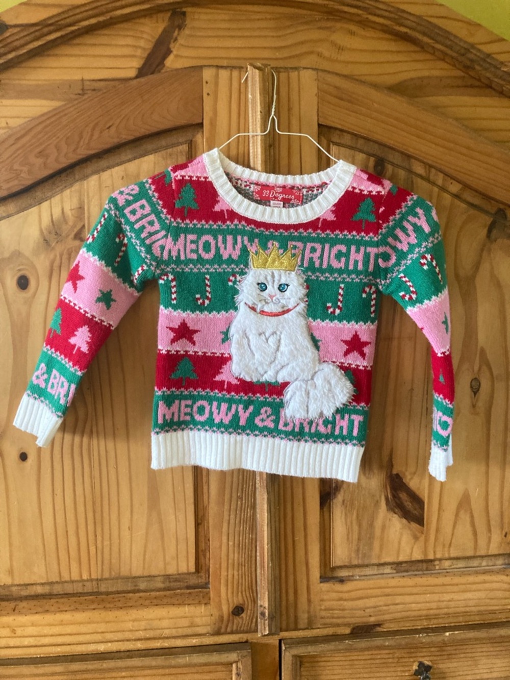 Girls 33 Degrees green pink Christmas Cat long sleeve sweater size S (6)